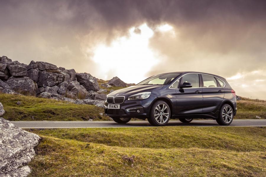  BMW 218d Active Tourer 2014 года  (UK) (фото 32 из 85)